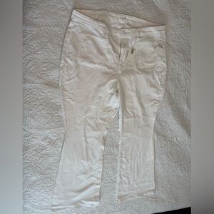 Good American White Slim Boot Cut Jeans